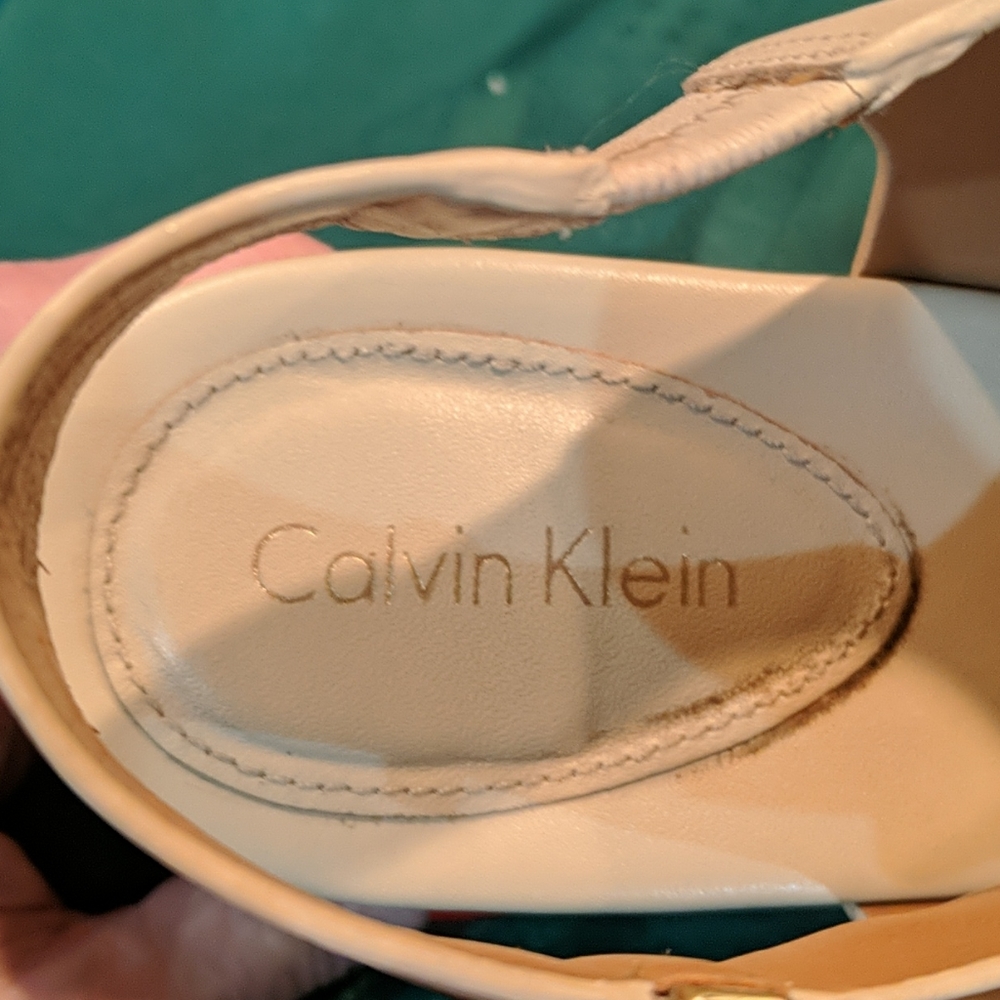 Calvin Klein platform sandals - Picture 8 of 16